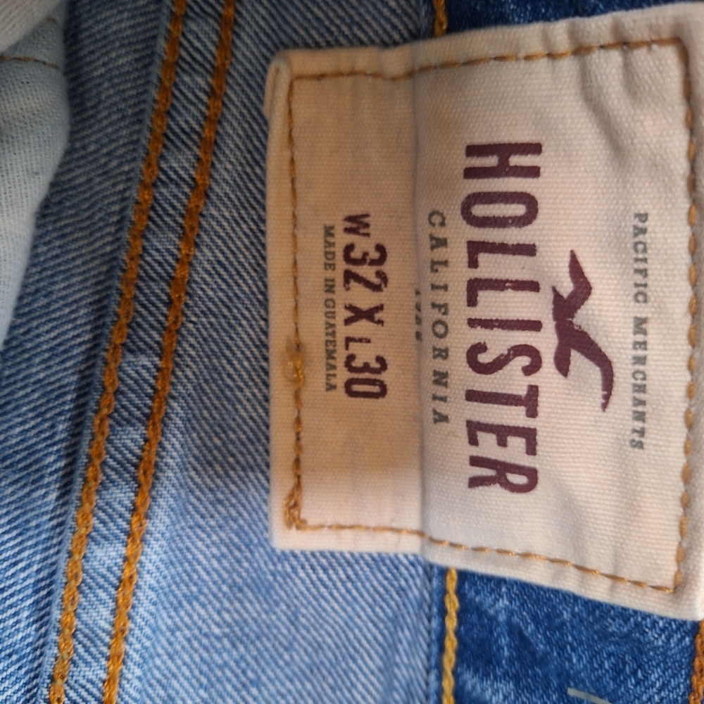 Hollister Jeans 32x30